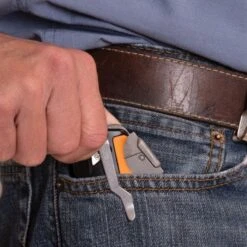 Fiskars Pro Folding Utility Knife -Starry Sky Garden 770030 5