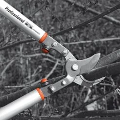 Bahco Professional Orchard Loppers, 1.75-inch Cutting Capacity -Starry Sky Garden p16075 3